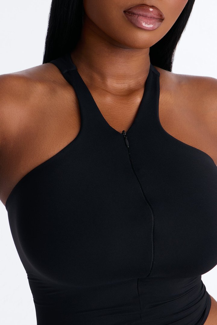 Second Skin Double Lined Front Zip Sleeveless Top - Black