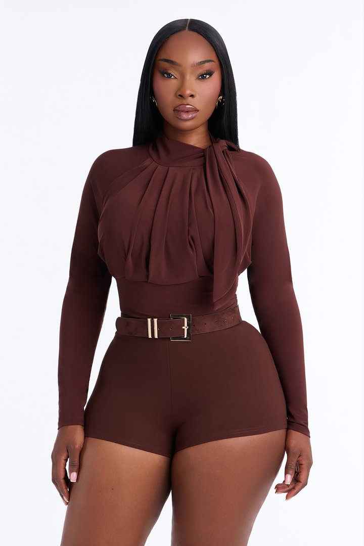 City Dreams Tie Neck Long Sleeve Bodysuit - Chocolate