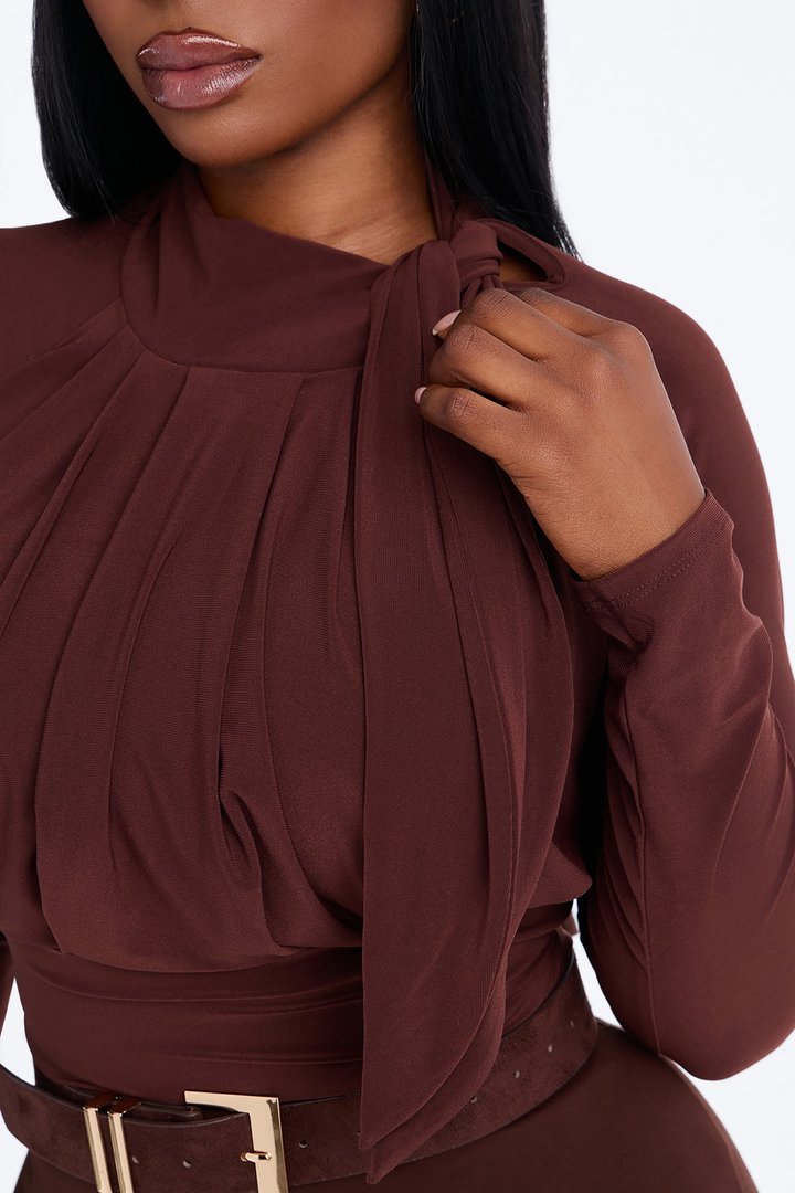 City Dreams Tie Neck Long Sleeve Bodysuit - Chocolate
