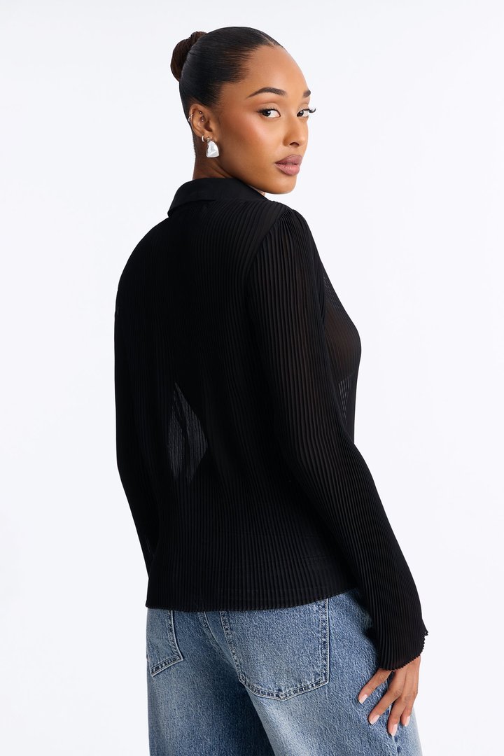 Taking Calls Plisse Chiffon Blouse - Black