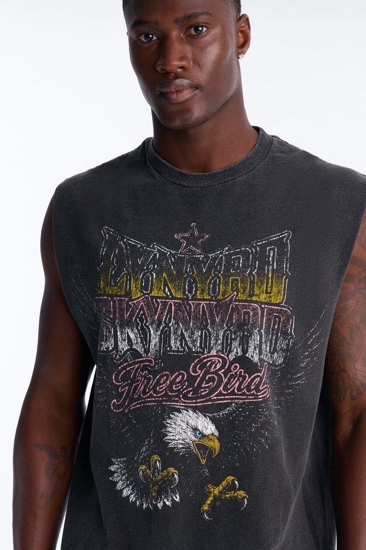 Lynard Skynyrd Free Bird Vintage Oversized Muscle Tee - Black