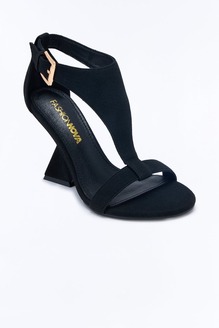 Middle Ground Novelty Wedges - Black