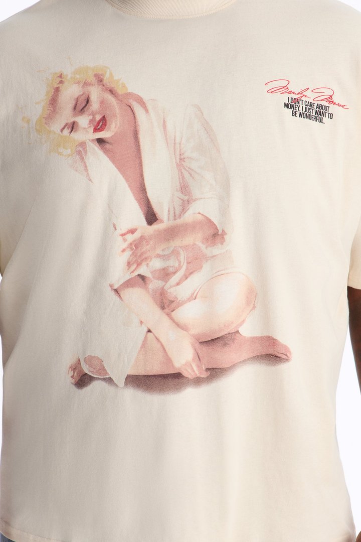 Marilyn Monroe Wonderful Oversized Short Sleeve Tee - Off White