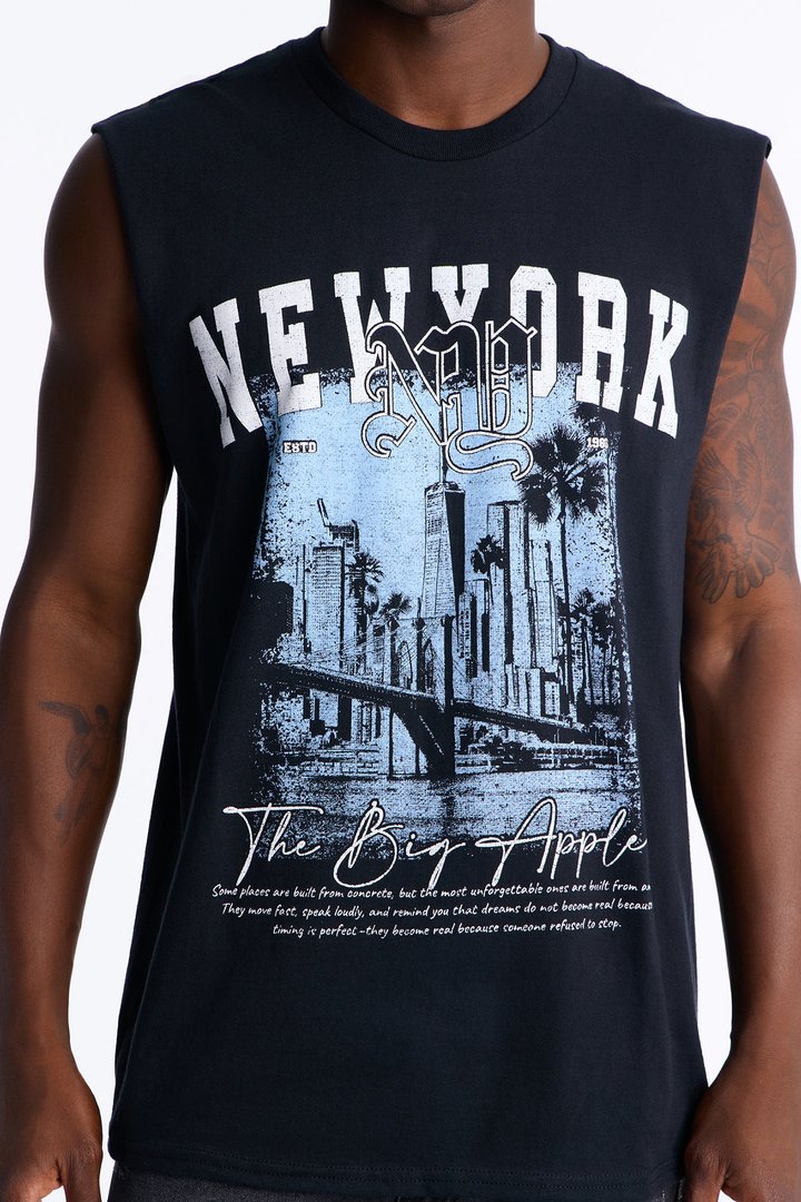 The Big Apple NY Oversized Muscle Tee - Black
