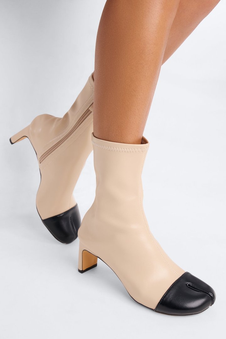 More Kicks Tabi Booties - Beige