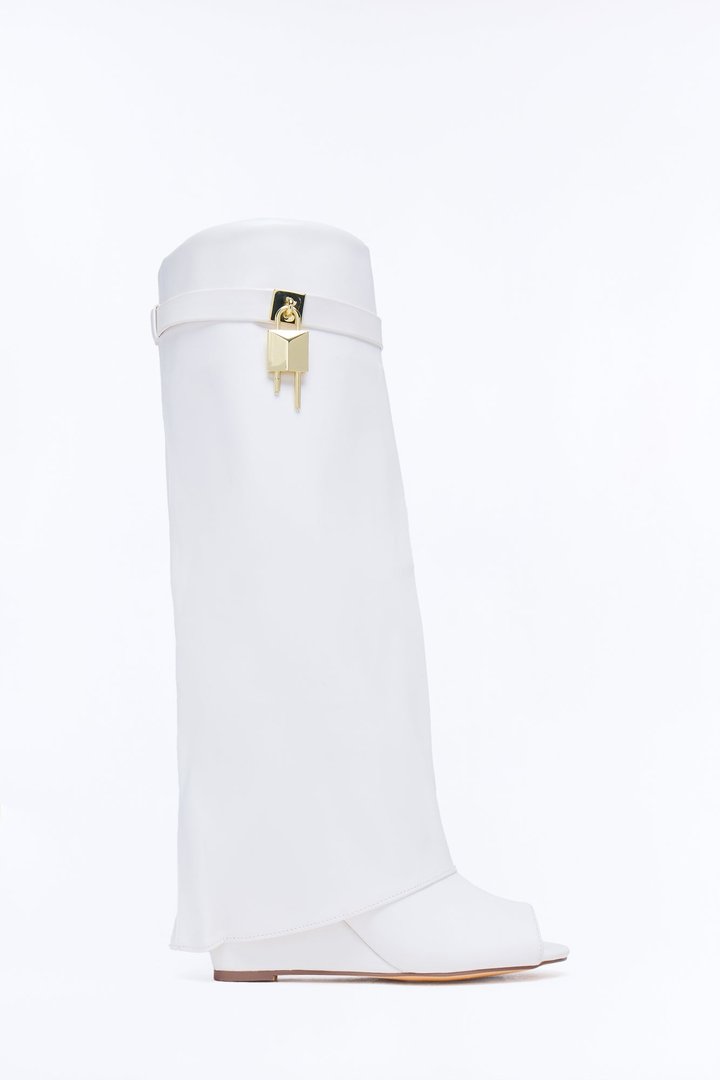Pretty Mood Peep Toe Wedge Booties - White