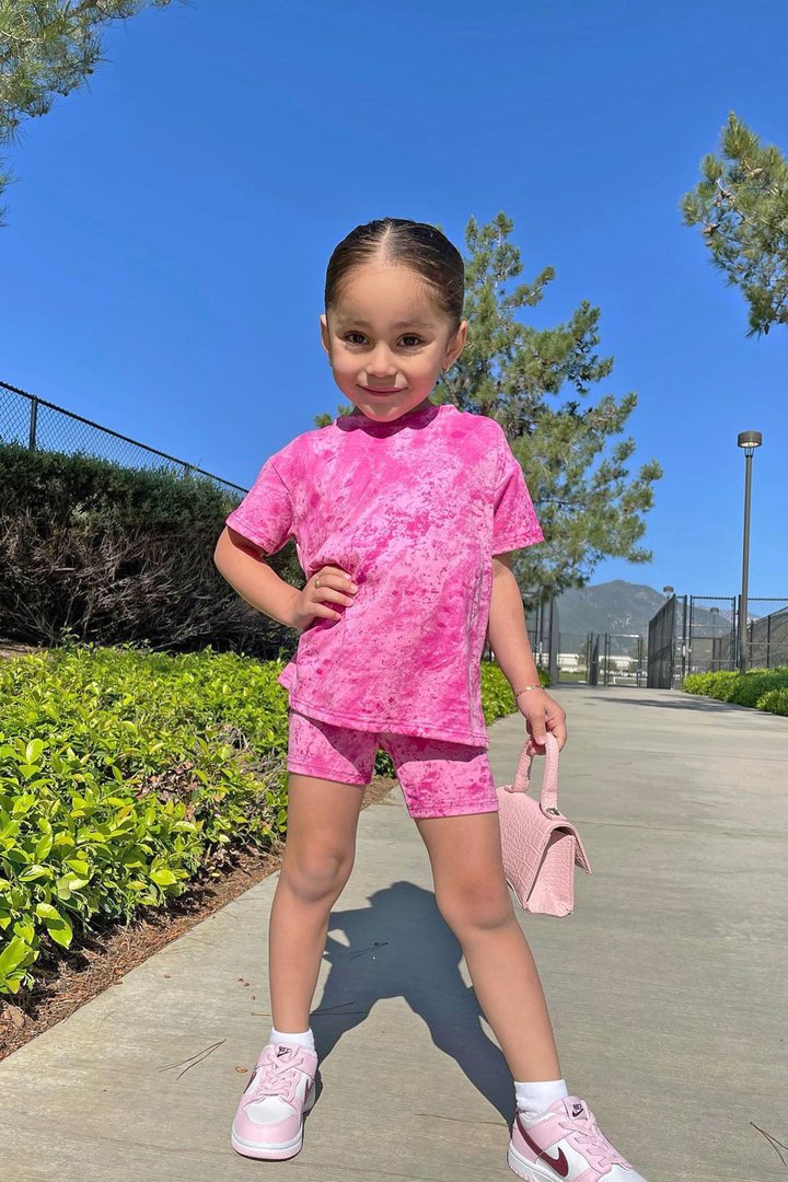 Mini Chelsea Biker Short Set - Magenta