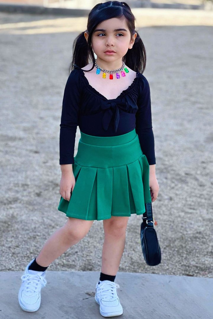 Mini Good Girl Pleated Skirt - Kelly Green