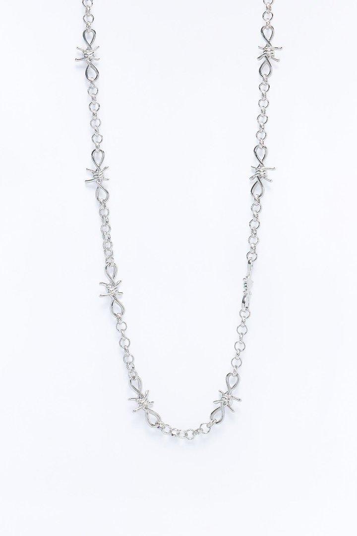 Interlocked Barbed Wire Necklace - Silver