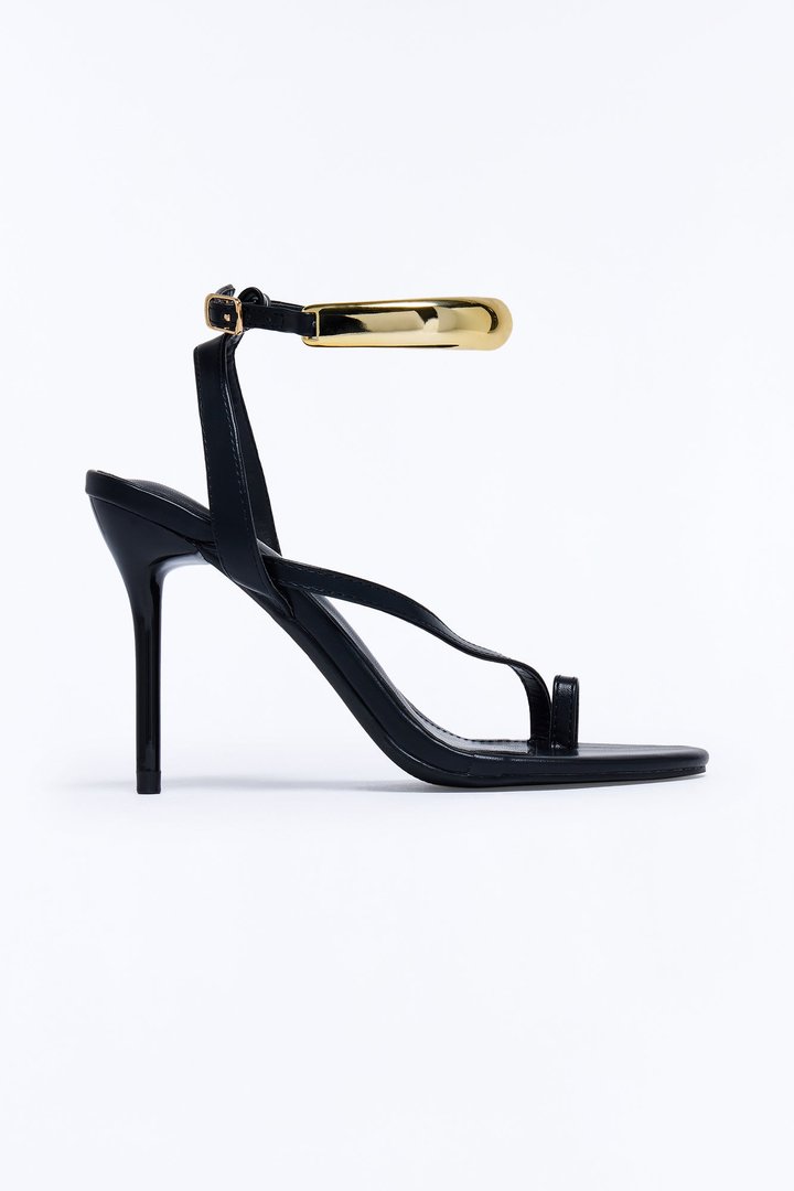 Noticed Me Hardware High Heels - Black