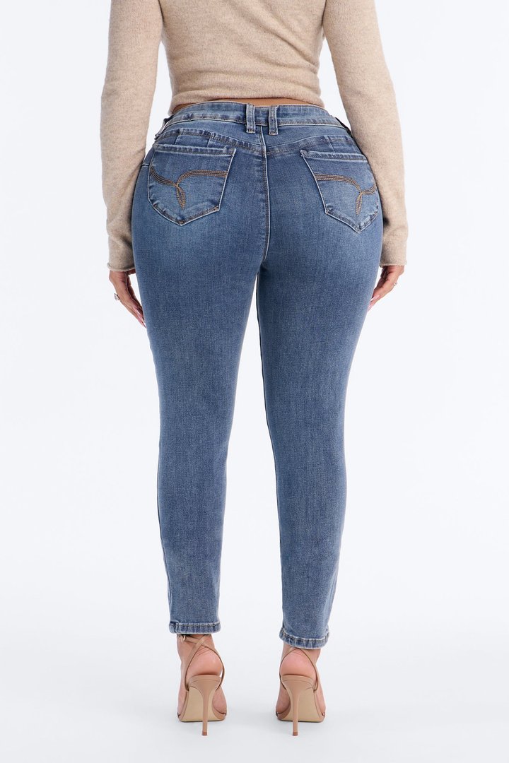 Stay Awhile Mid RIse Stretch Skinny Jeans - Dark Wash