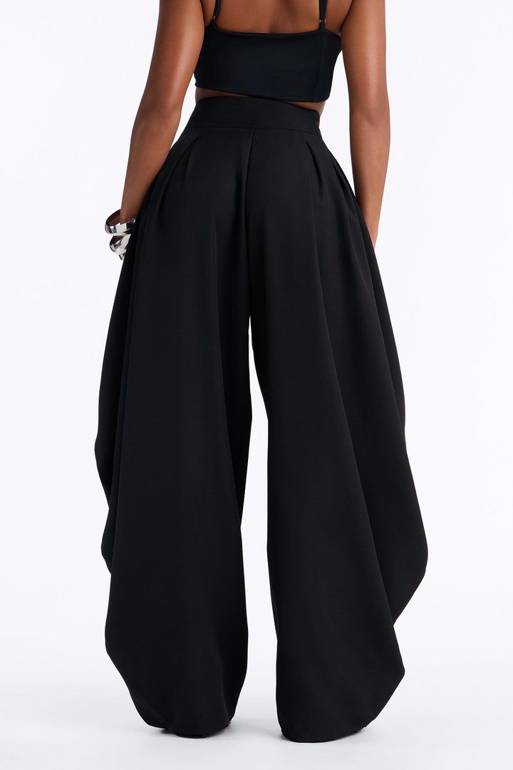Naomi Exaggerated Barrel Leg Trouser - Black
