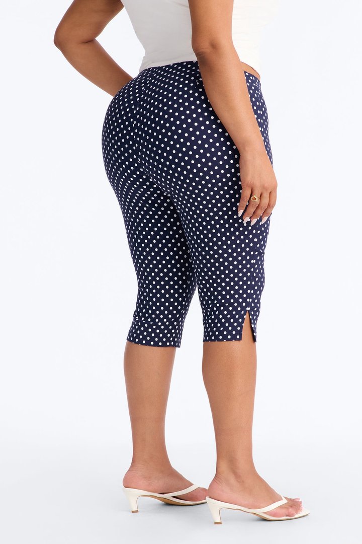 Sailor's Sweetheart Skinny Printed Capri Pant - Navy/combo