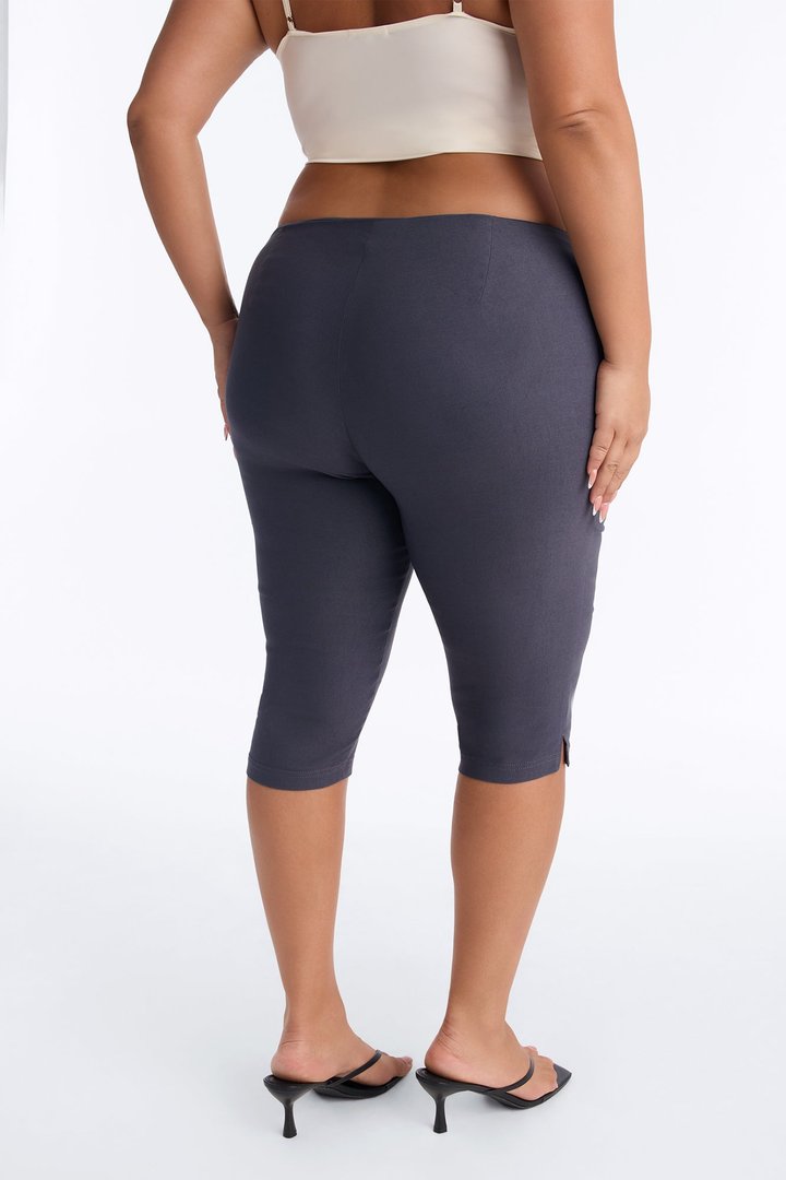 Luna Low Rise Skinny Capri Pant - Charcoal