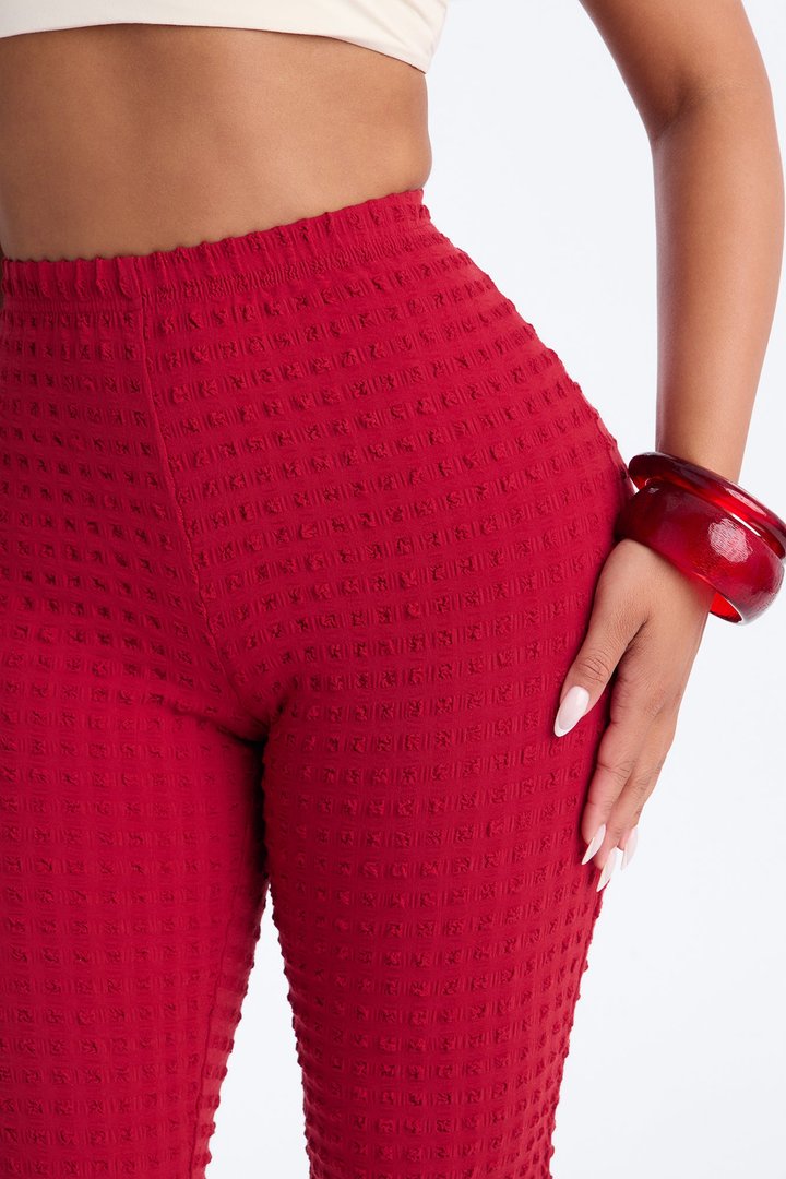 Milena Textured Pedal Pusher Leggings - Red