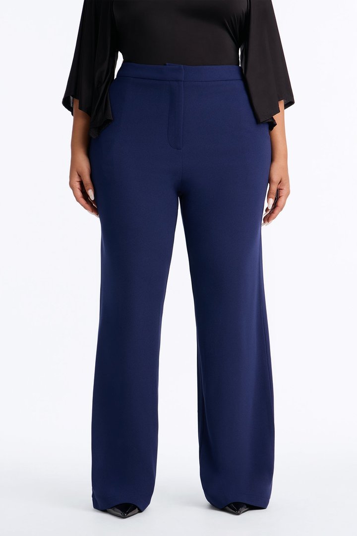 Core Competency Straight Leg Trouser - Midnight Navy
