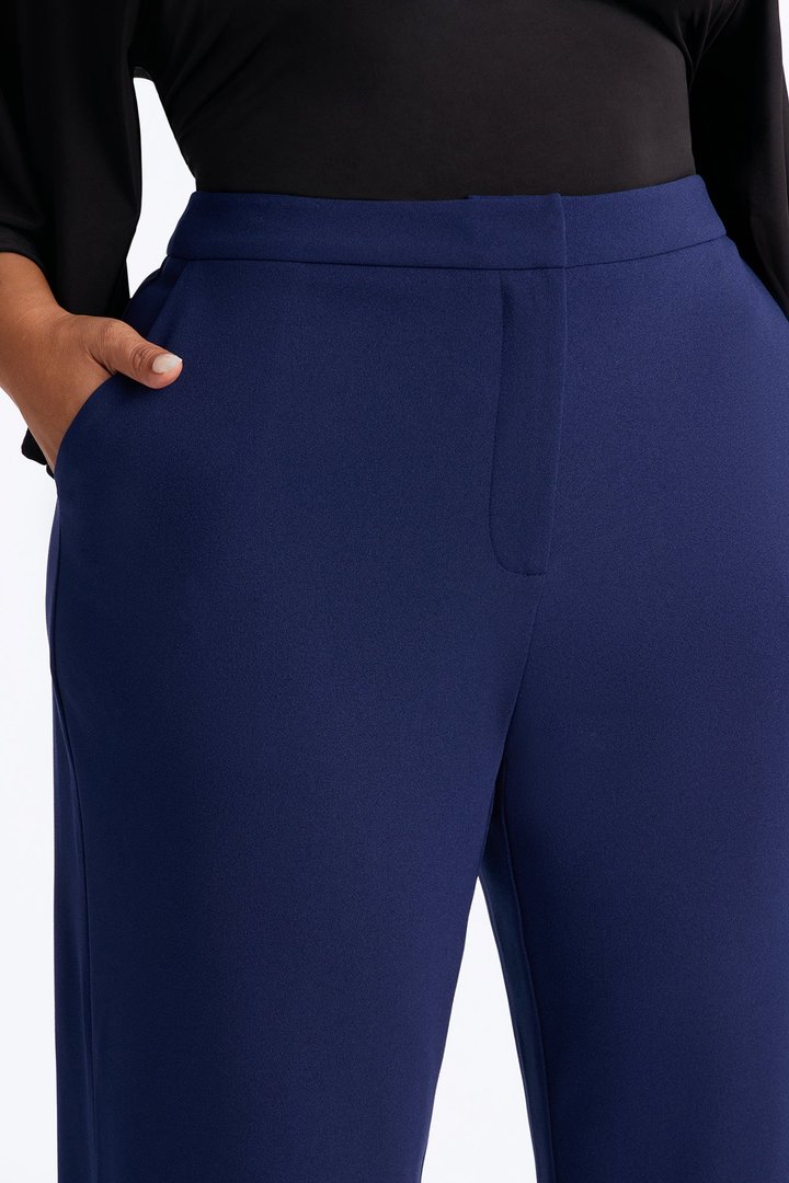 Core Competency Straight Leg Trouser - Midnight Navy