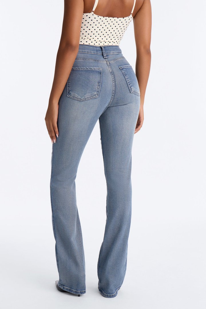 Santa Rosa Soft Stretch High Rise Bootcut Jeans - Light Wash
