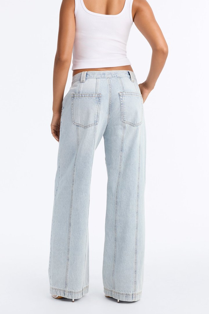 Seams Like Trouble Non Stretch Straight Leg Jeans - Light Wash