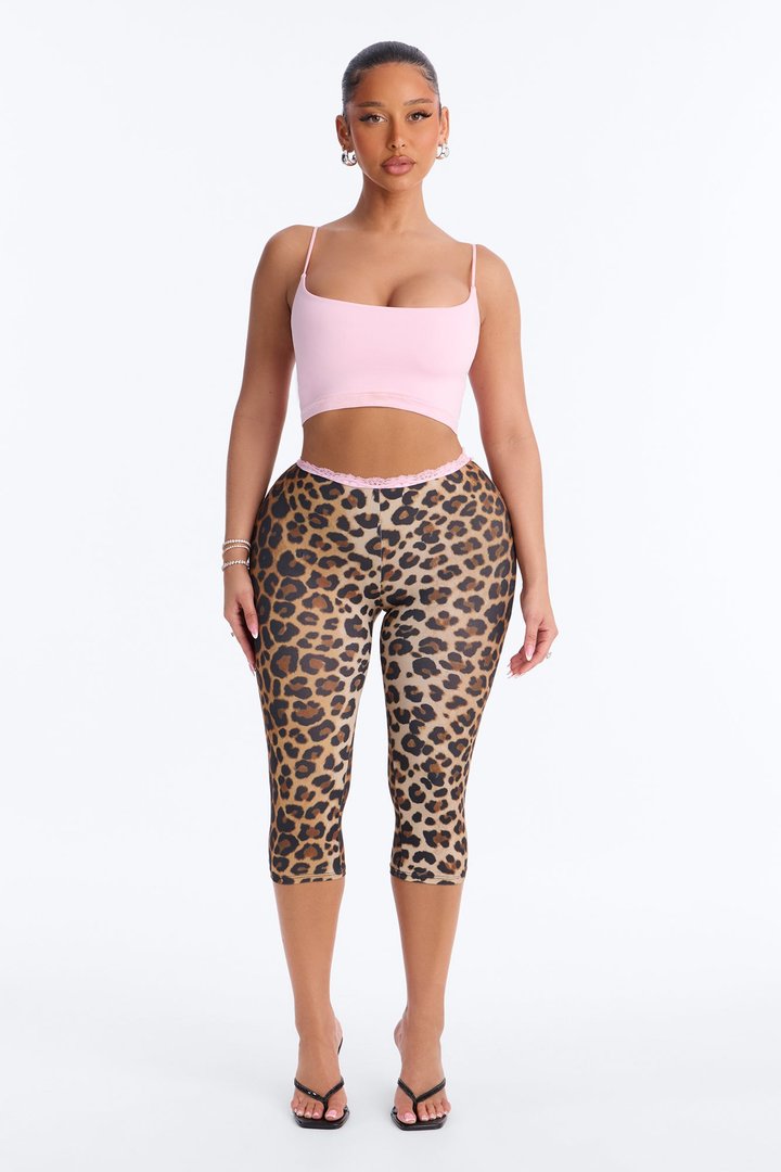 Lola Low Rise Lace Trim Printed Capri Leggings - Leopard