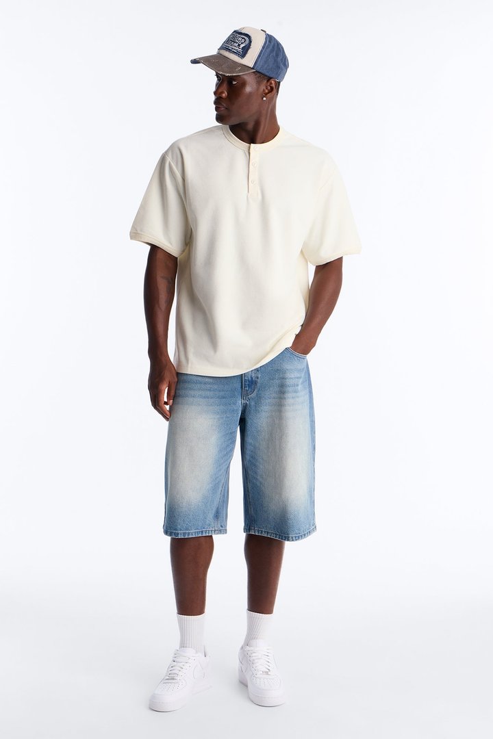 Baggy On the Go Denim Short - Light Blue Wash