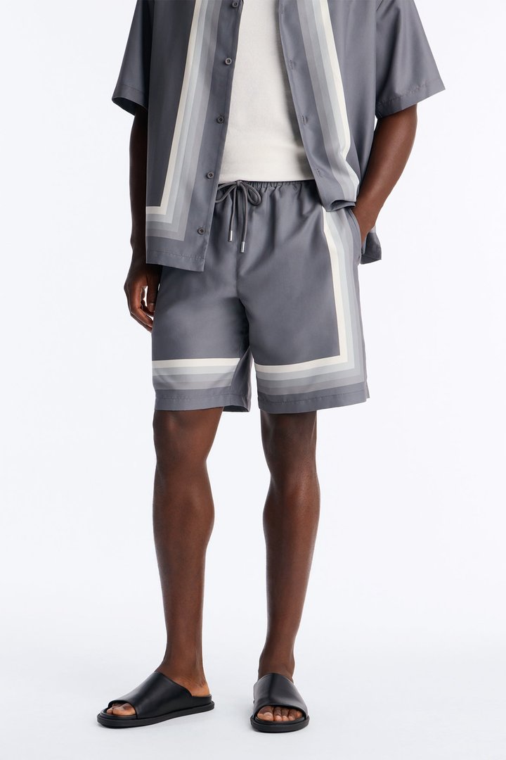 Level Up Relaxed Short - Grey/combo