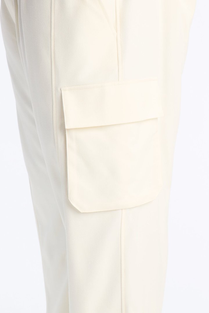 Moderne Cargo Straight Trouser - Cream