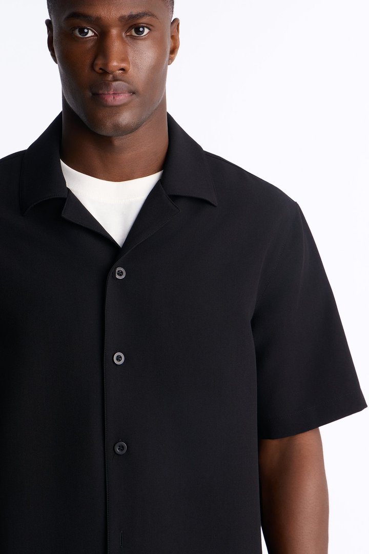 Modern Essential Sleeve Cuban Collar Button Down - Black