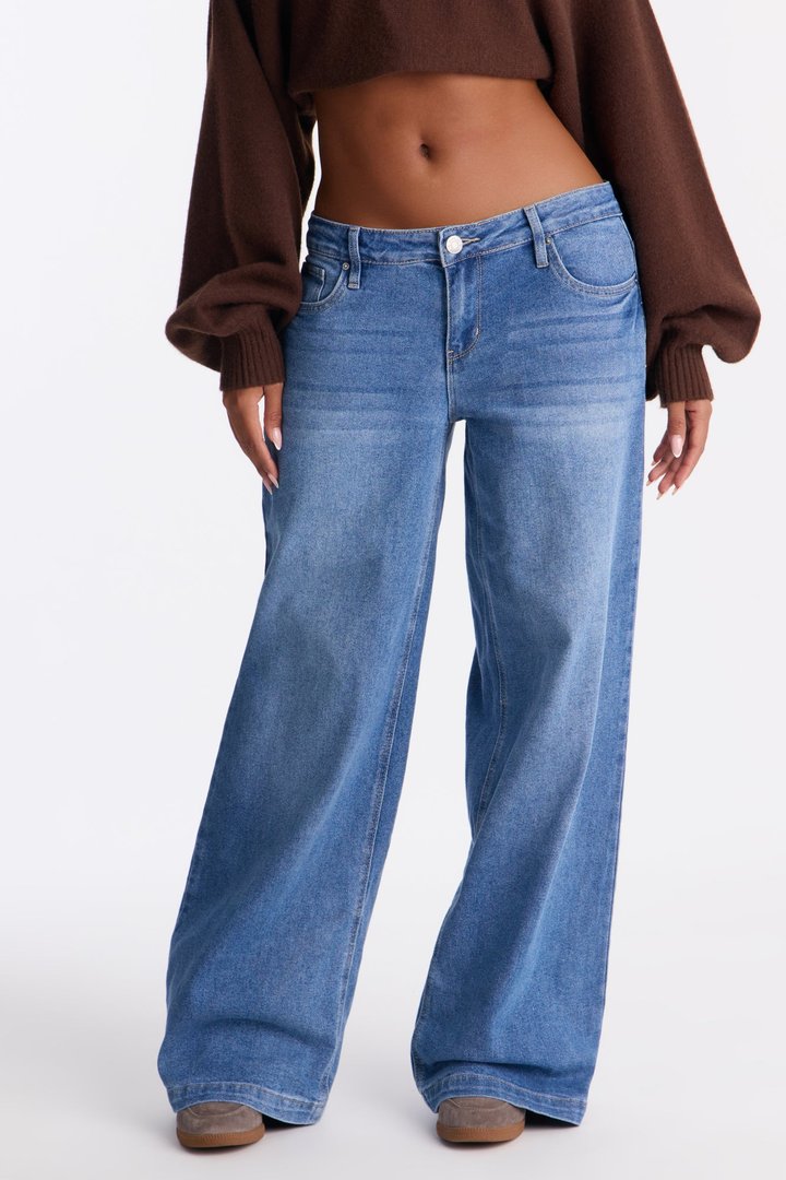 Come Find Me Mid Rise Wide Leg Jeans - Medium Wash