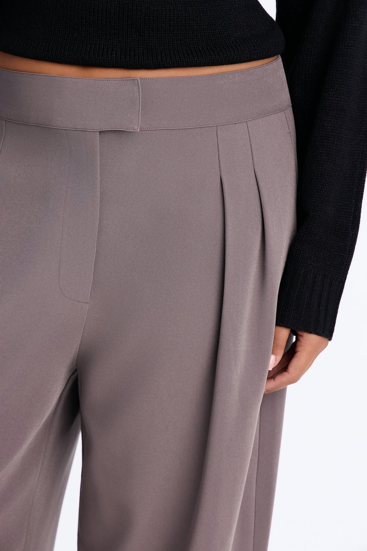 Long Lasting High Waisted Barrel Leg Trouser Pant 32″ - Charcoal