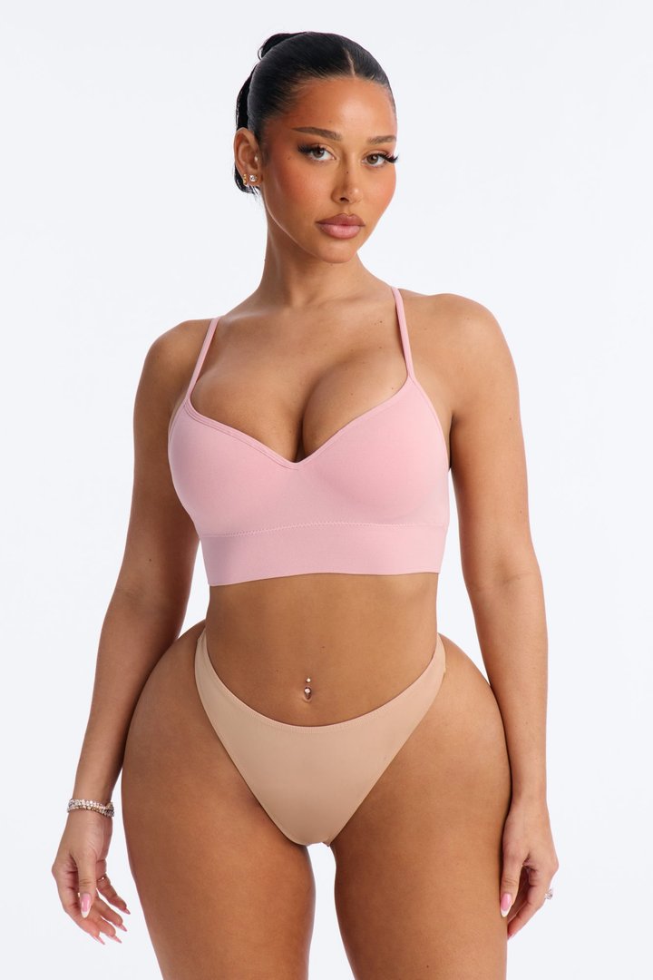 Close For Comfort Seamless Wireless Deep Plunge Bra - Mauve