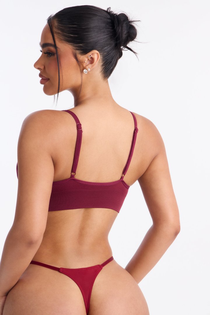 Close For Comfort Seamless Wireless Deep Plunge Bra - Wine