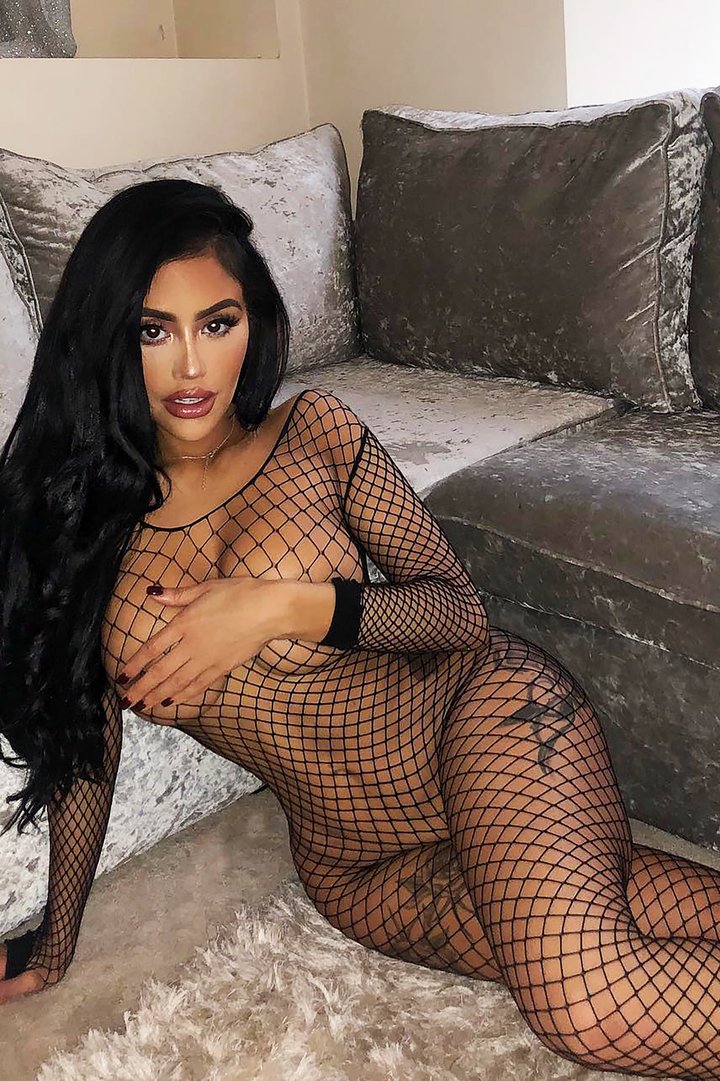 Pretty And Provocative Fishnet Bodystocking - Black