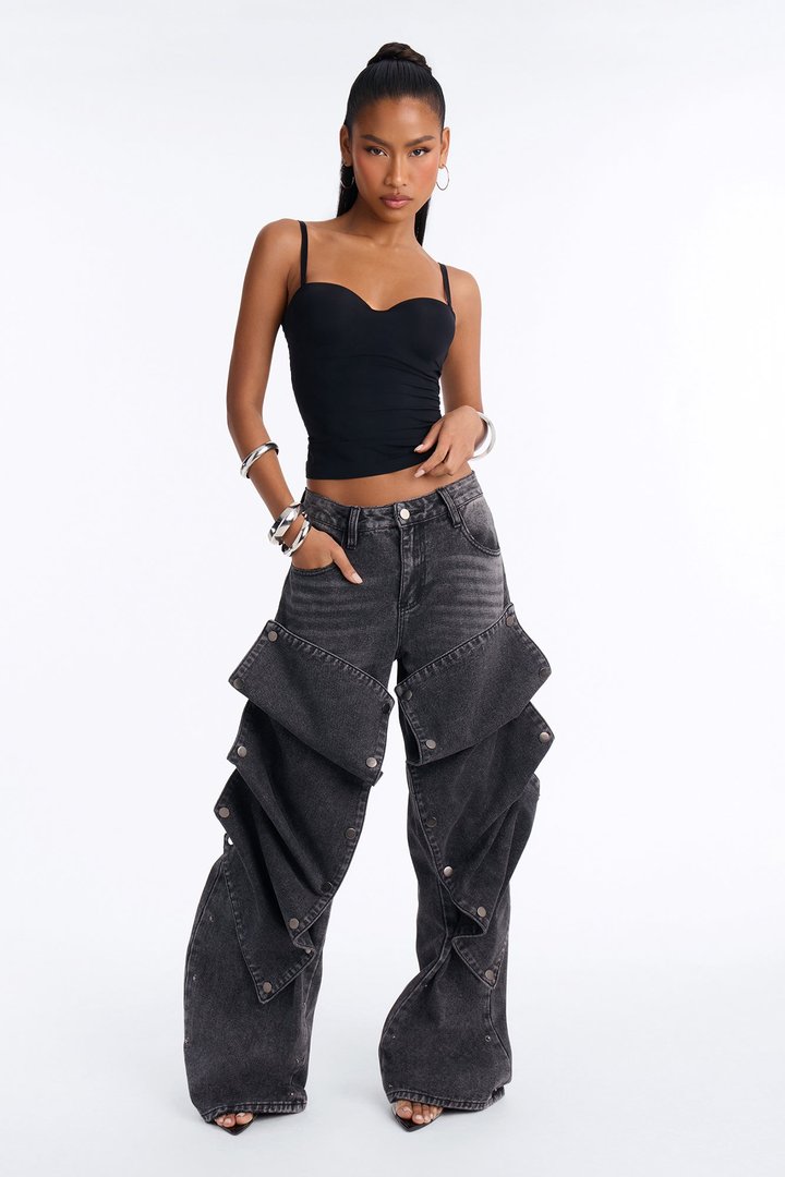 Stay Detached Wide Leg Jeans - Black Wash