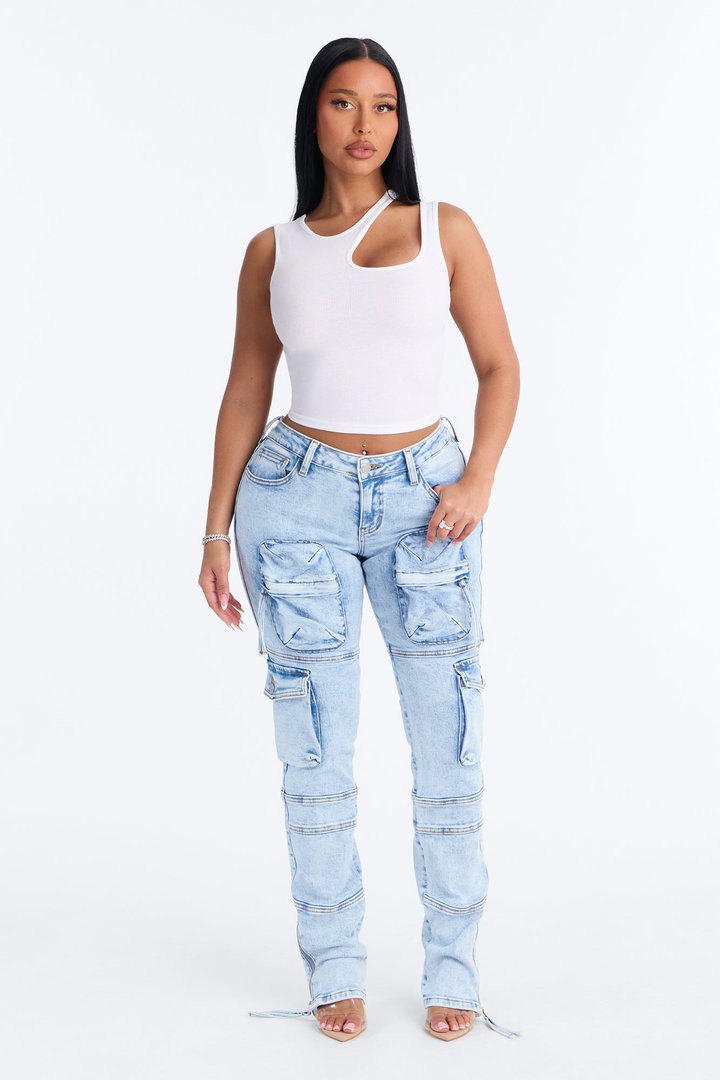 Street Smarts Stretch Slim Straight Cargo Jeans - Light Wash