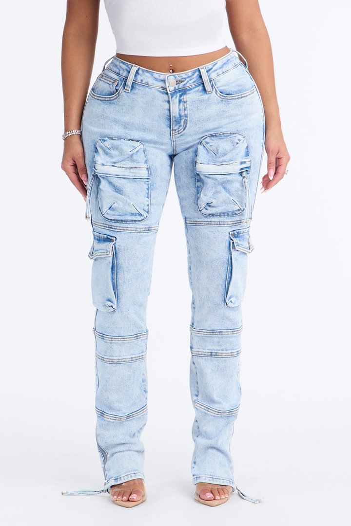 Street Smarts Stretch Slim Straight Cargo Jeans - Light Wash