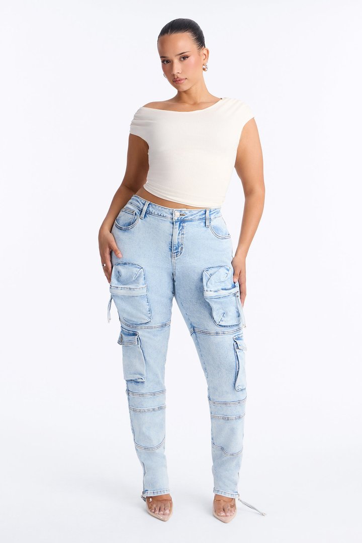 Street Smarts Stretch Slim Straight Cargo Jeans - Light Wash