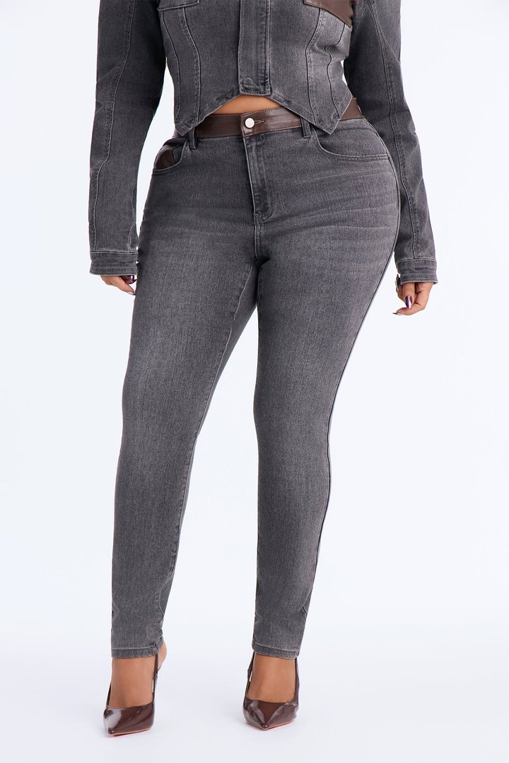 Power Stance High Rise Skinny Jeans - Grey