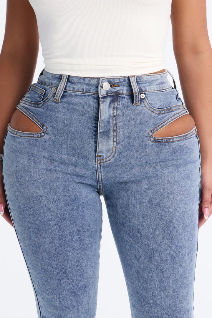 Cut it Out High Rise Stretch Skinny Jeans - Light Wash