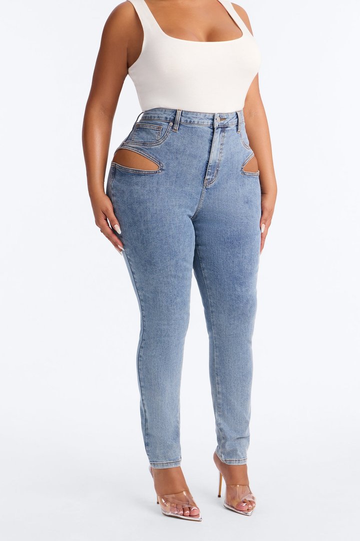 Cut it Out High Rise Stretch Skinny Jeans - Light Wash