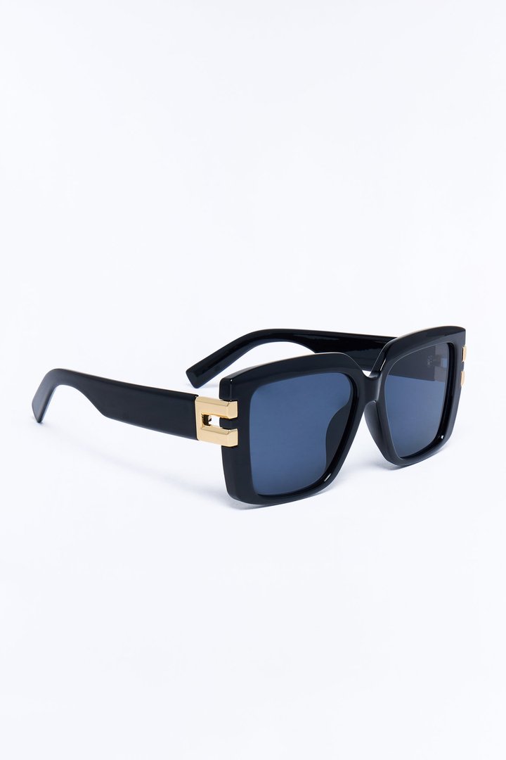 Already Forgotten Sunglasses - Black