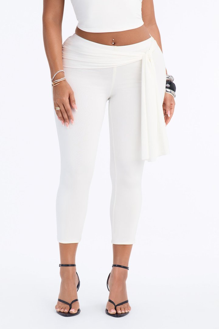 Avery High Rise Tie Waist Capri Legging - Ivory