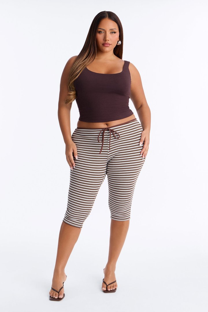Ruby Low Rise Ribbed Striped Capri Legging - Blue/combo