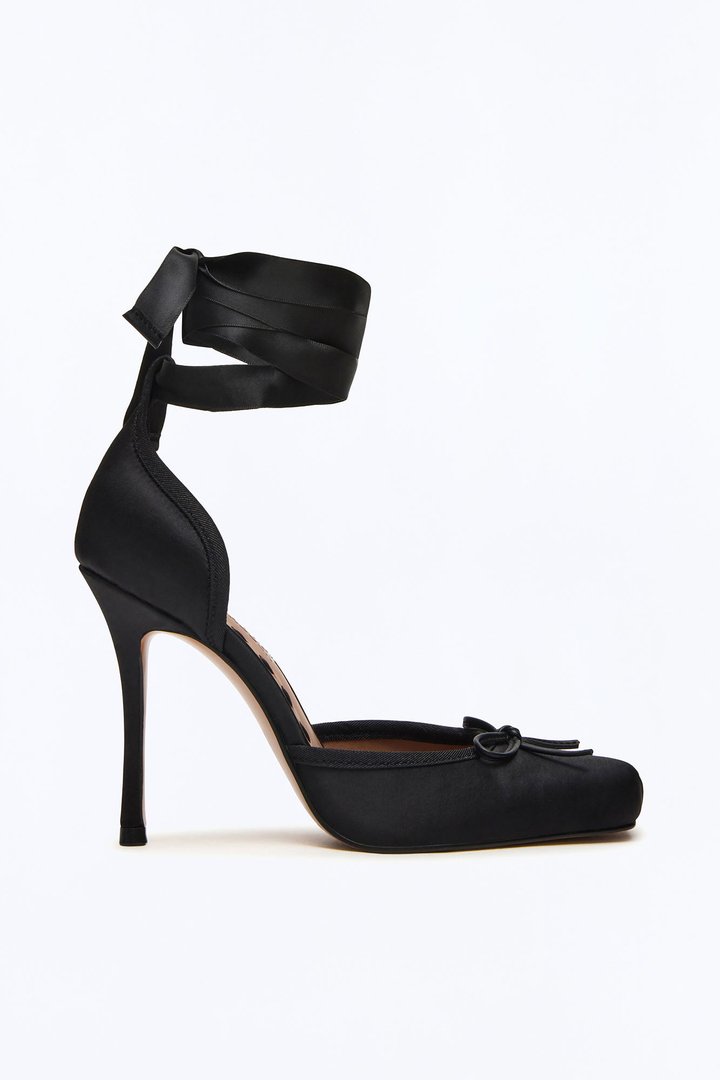 Steve Madden Larina Satin Pumps - Black