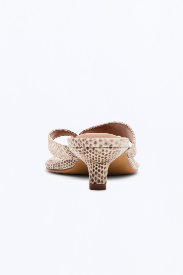 Steve Madden Tracie Snake Thong Kitten Heels - Natural/Combo