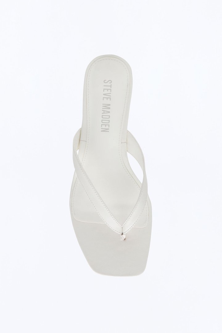 Steve Madden Tracie Leather Thong Kitten Heels - White