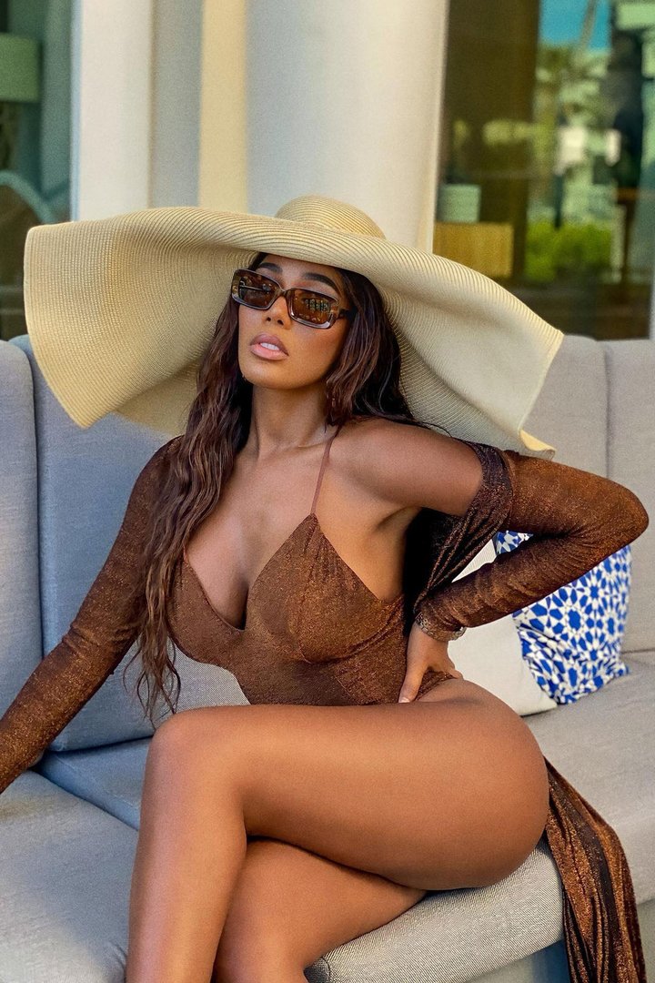 So Extra Oversized Floppy Hat - Beige