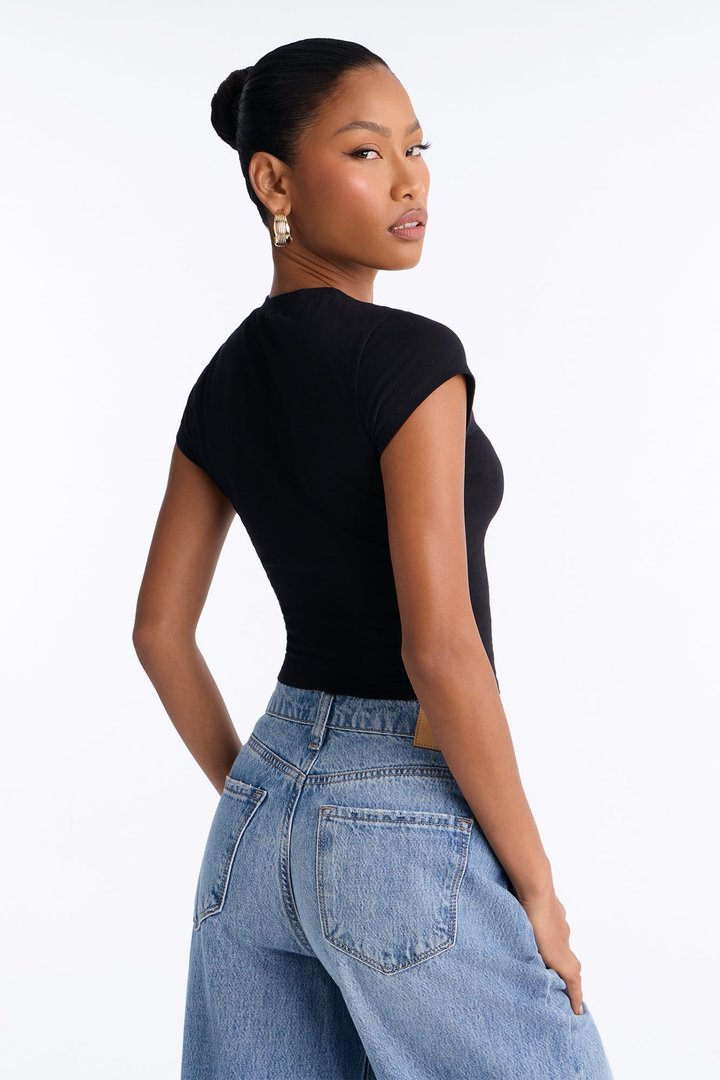 I Heart What's His Name Tee - Black