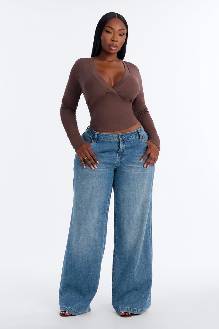 Kate Long Sleeve V-Neck Top - Chocolate