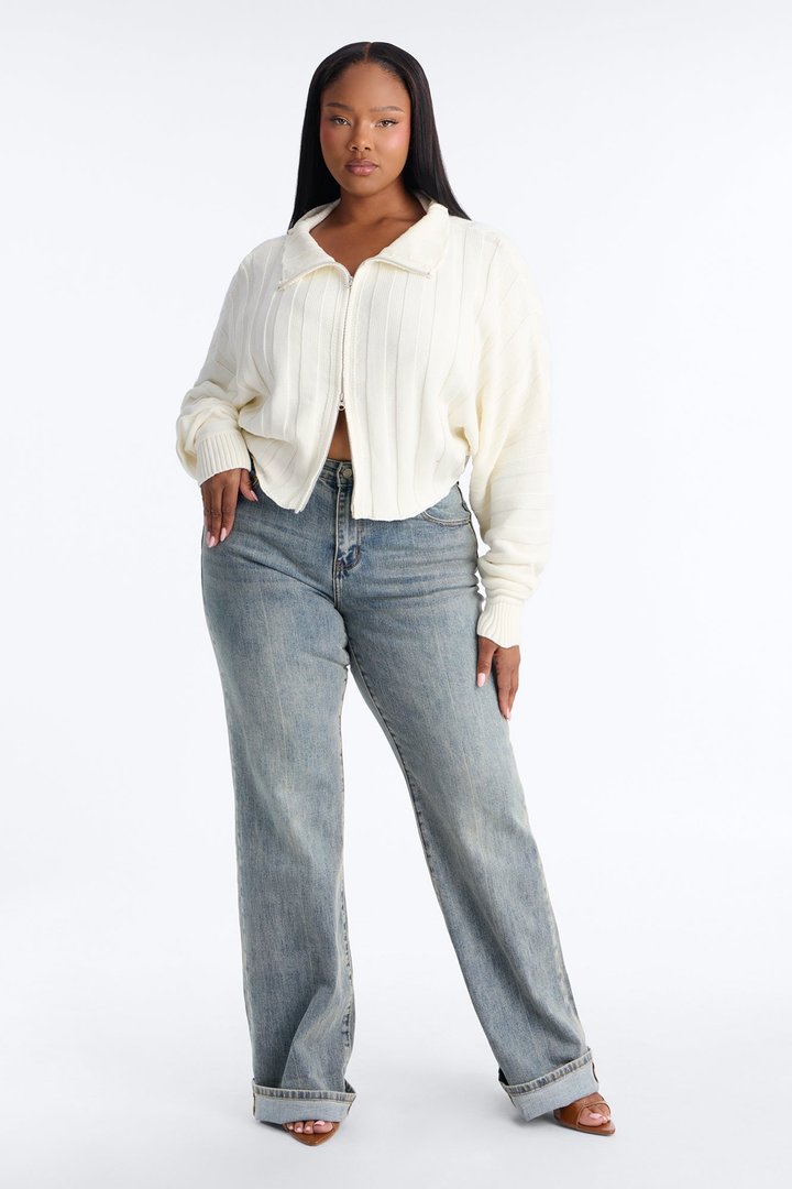 Cozy Girl Zip Front Cropped Cardigan Sweater - White